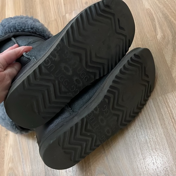 Ugg boots - Picture 5 of 8